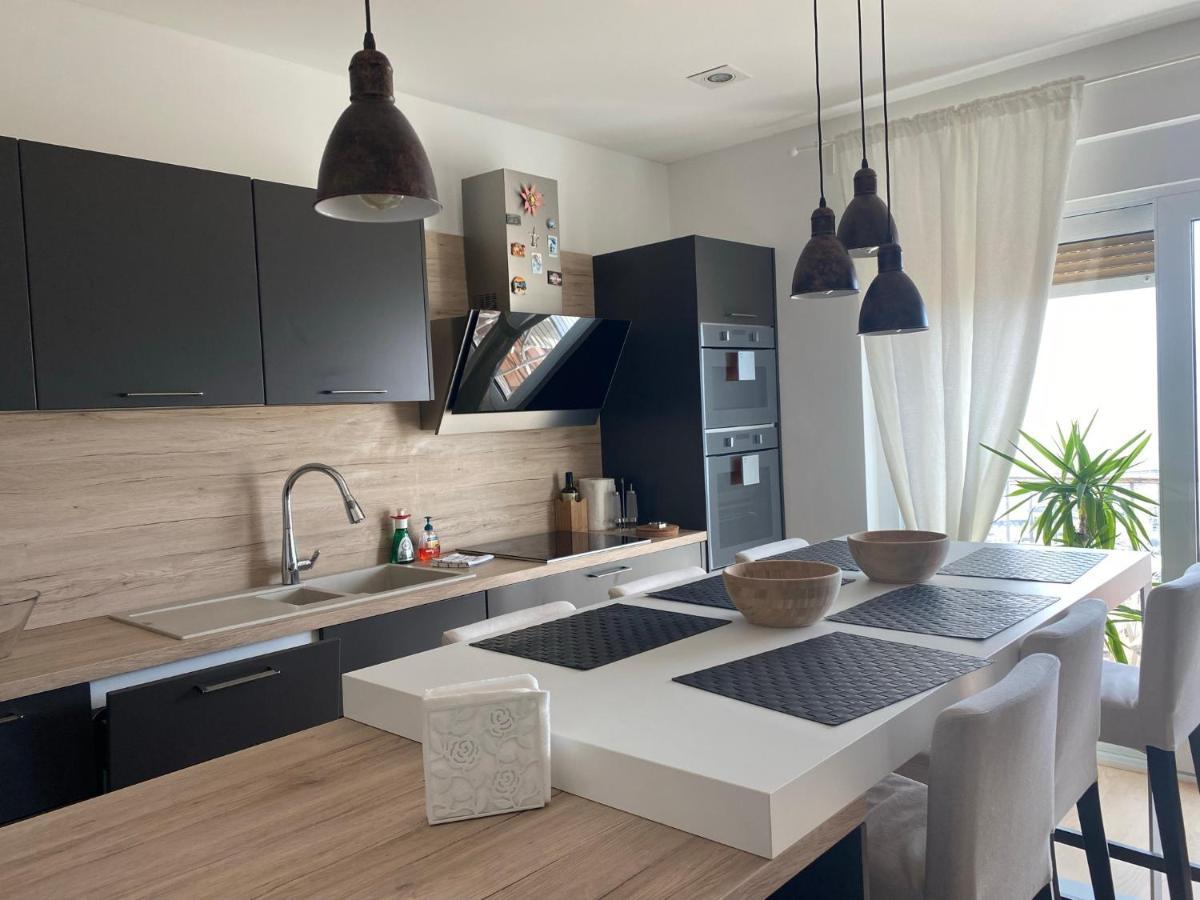 Linden Trsat With Balcony Apartment ริเยกา ภายนอก รูปภาพ